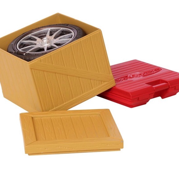 2 Pack Gear Head Vehicle Mystery Pack - Picture 3 of 3